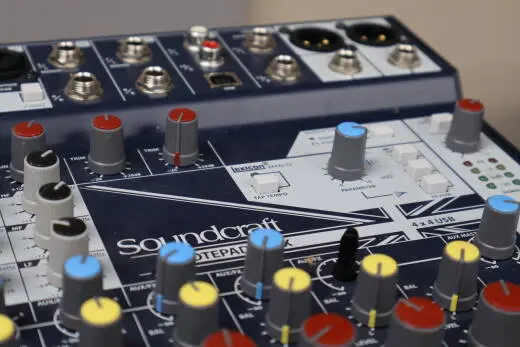 Soundcraft - NOTEPAD-12FX 2