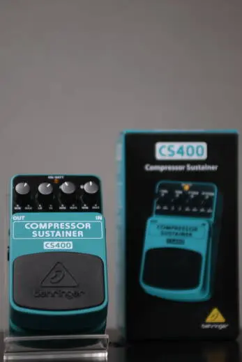 Store Special Product - Behringer - CS400