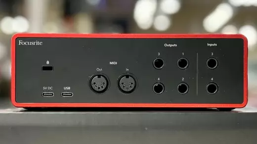 Focusrite - SCARLETT 4i4 MK4 2