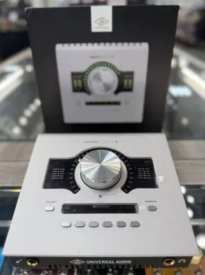 Universal Audio - UA-APTXDG2-ESS 2