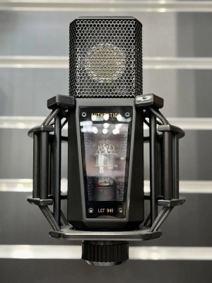 Lewitt - LCT 940