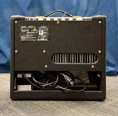 Fender - BLUES JUNIOR IV BLACK 2