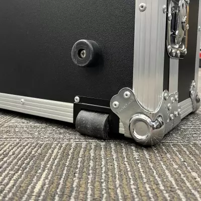 Odyssey - Allen & Heath QU24 Rolling Flight Case 3