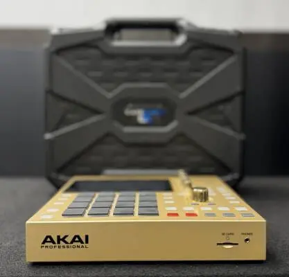 Akai - MPC ONE GOLD 2
