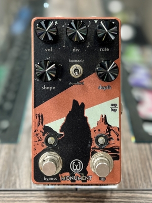 Walrus Audio - MONUMENT V2