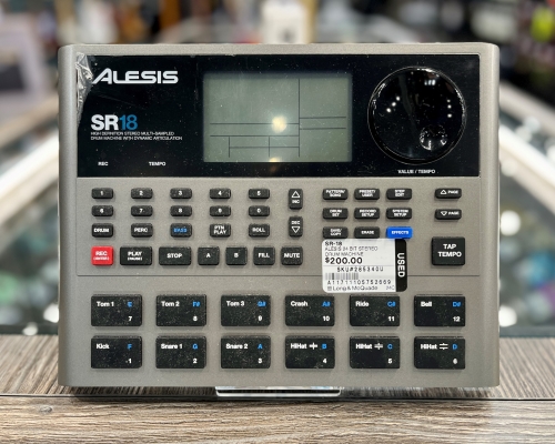 Alesis - SR-18