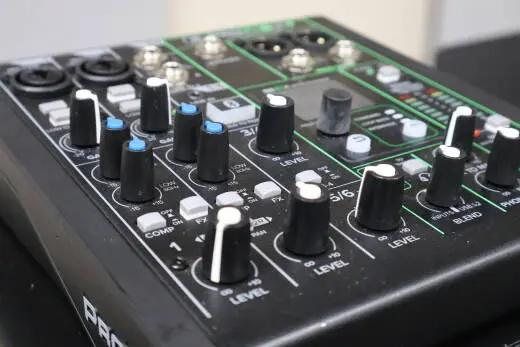 Mackie - PROFX6V3+ 2