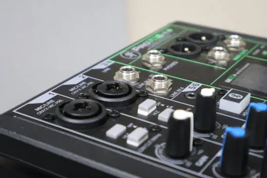 Mackie - PROFX6V3+ 2