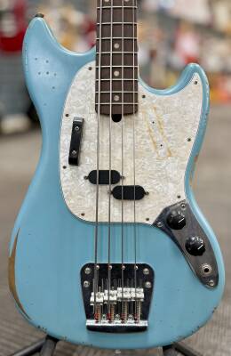 Store Special Product - Fender - JMJ Mustang Bass Road Worn FDB W/GB