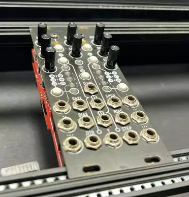 MUTABLE INSTRUMENTS CLONE - ANTUMBRA CARA (MARBLES CLONE) 2