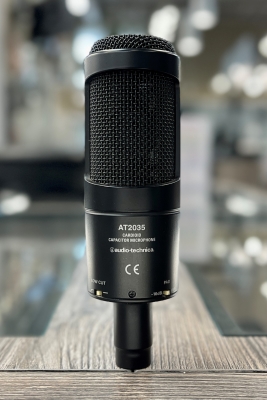 Audio-Technica AT2035 Condenser Microphone | Long & McQuade