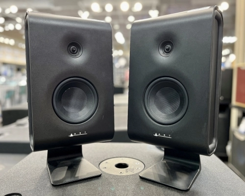 ART Pro Audio - RM5 Studio Monitors