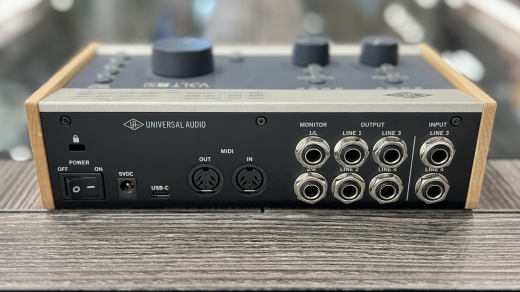 Store Special Product - Universal Audio - Volt 476