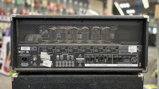 Traynor - YBA300 Bass Head 2