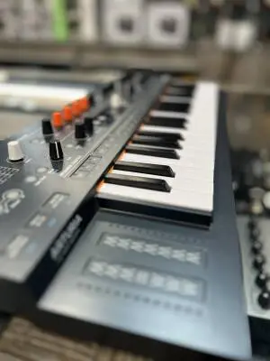 Arturia - MINI FREAK 2