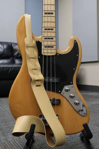 Squier - CV 70S J-BASS MN NAT 2