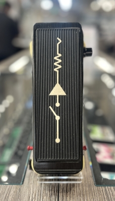 Dunlop Custom Audio Electronics Cry Baby Wah | Long & McQuade
