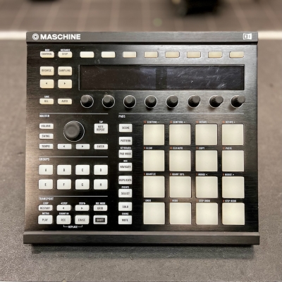 Gear Hunter | Native Instruments - MASCHINE MK2