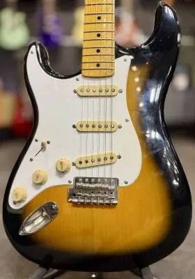 Squier - CLASSIC VIBE STRATOCASTER '50S 2 COLOUR SUNBURST (LEFT HAND) 2