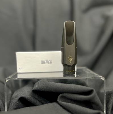 Meyer Alto Sax Rubber Mouthpiece #5MM | Long & McQuade