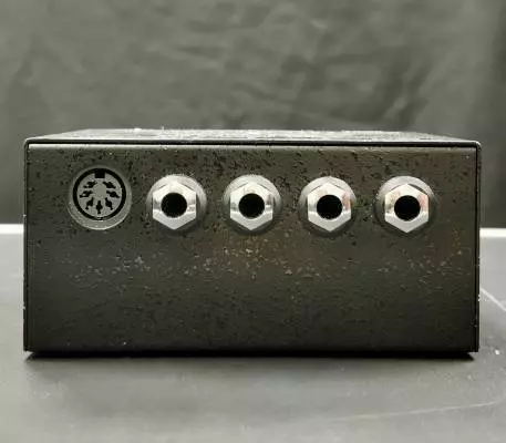 FREE THE TONE JUNCTION 4IN 2