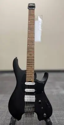 Ibanez - Q6 BLACK