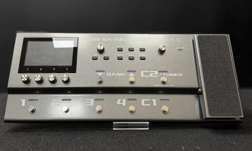 BOSS GX-100 Guitar Effects Processor With Touchscreen Display