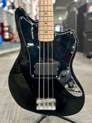 Store Special Product - Squier - Affinity Jaguar Bass (Black)