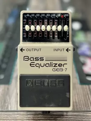 BOSS - GEB-7 Bass Equalizer