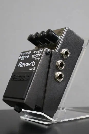 BOSS - RV-6 Reverb Pedal 2