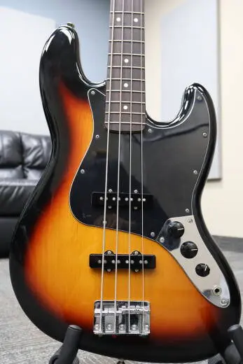 Fender - PLAYER II J-BASS RW 3TSB 2