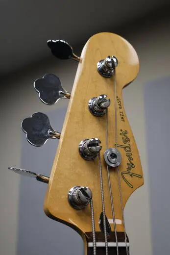 Fender - PLAYER II J-BASS RW 3TSB 2