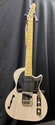 ST BLUES 61 SOUTH ELECTRIC GUITAR