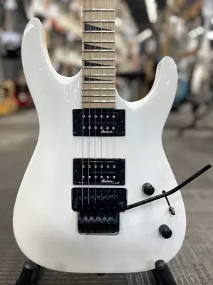 Jackson Guitars - JS32 Dinky DKA-M, Maple Fingerboard - Snow White 2