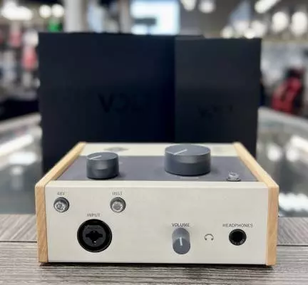 Universal Audio - UA-VOLT176