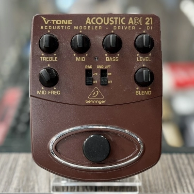 Behringer - V-Tone Acoustic Amp Modeler