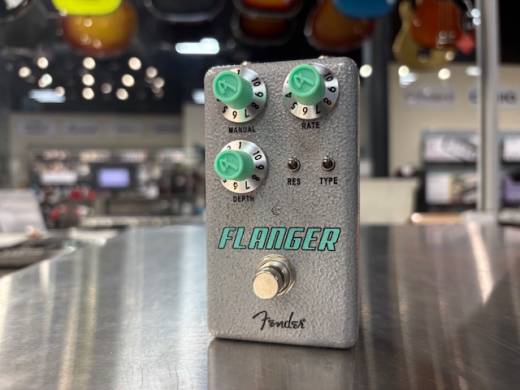 Fender Hammertone Flanger | Long & McQuade
