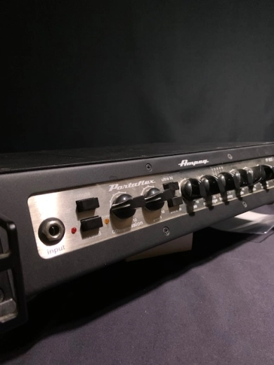 Ampeg - PF-800