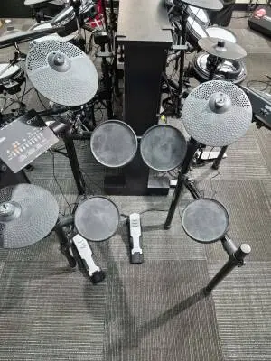 Yamaha - DTX402K