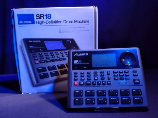 Alesis - SR-18