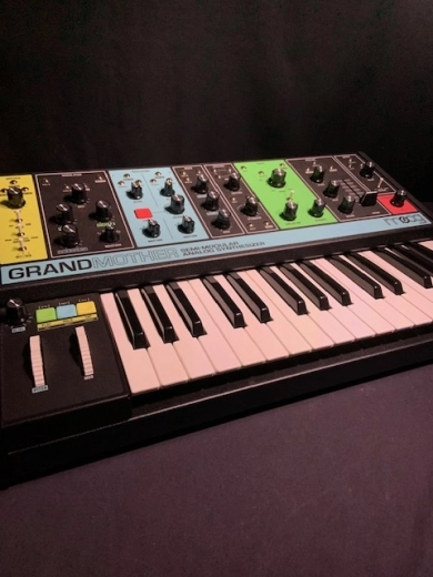 Moog - MOD-GRAND-01