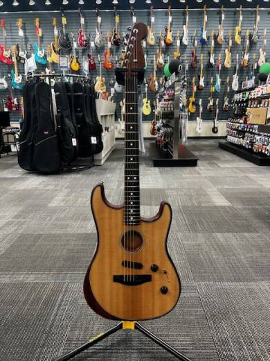 Gear Hunter | Fender American Acoustasonic Stratocaster - Natural