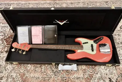 Fender Custom Shop '63 Jazz Bass Journeyman Relic - Aged Fiesta Red 2