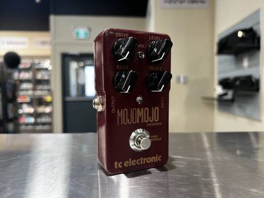 TC Electronic MojoMojo Overdrive | Long & McQuade