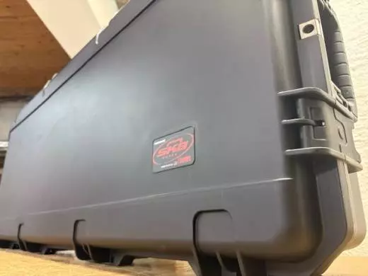 SKB I-SERIES WATERPROOF JUMBO GUITAR CASE