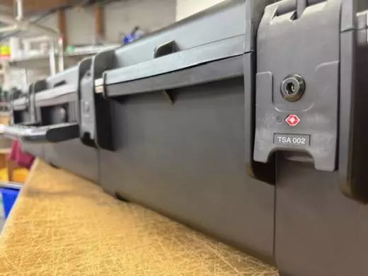 SKB I-SERIES WATERPROOF JUMBO GUITAR CASE 2