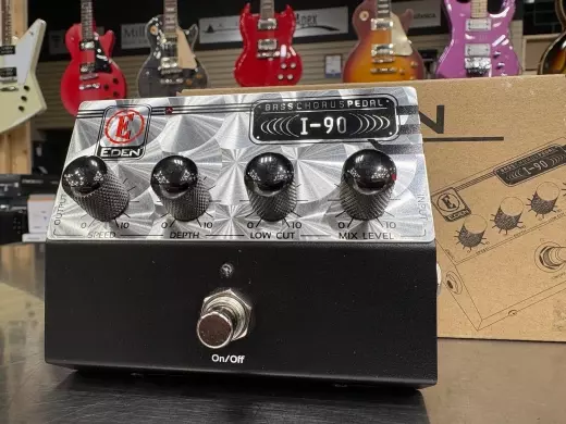 Eden I-90 Bass Chorus