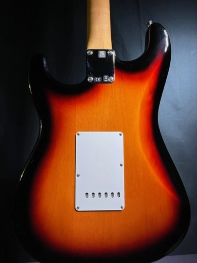 Fender - 014-9983-300 4