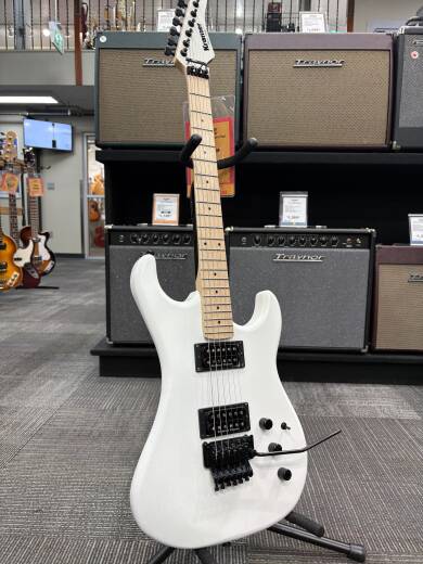 Kramer Pacer Vintage Original Pearl White | Long & McQuade