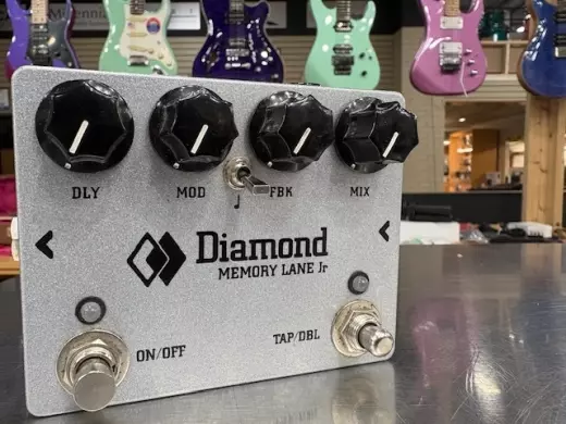 Diamond Guitar Pedals - MLNJR